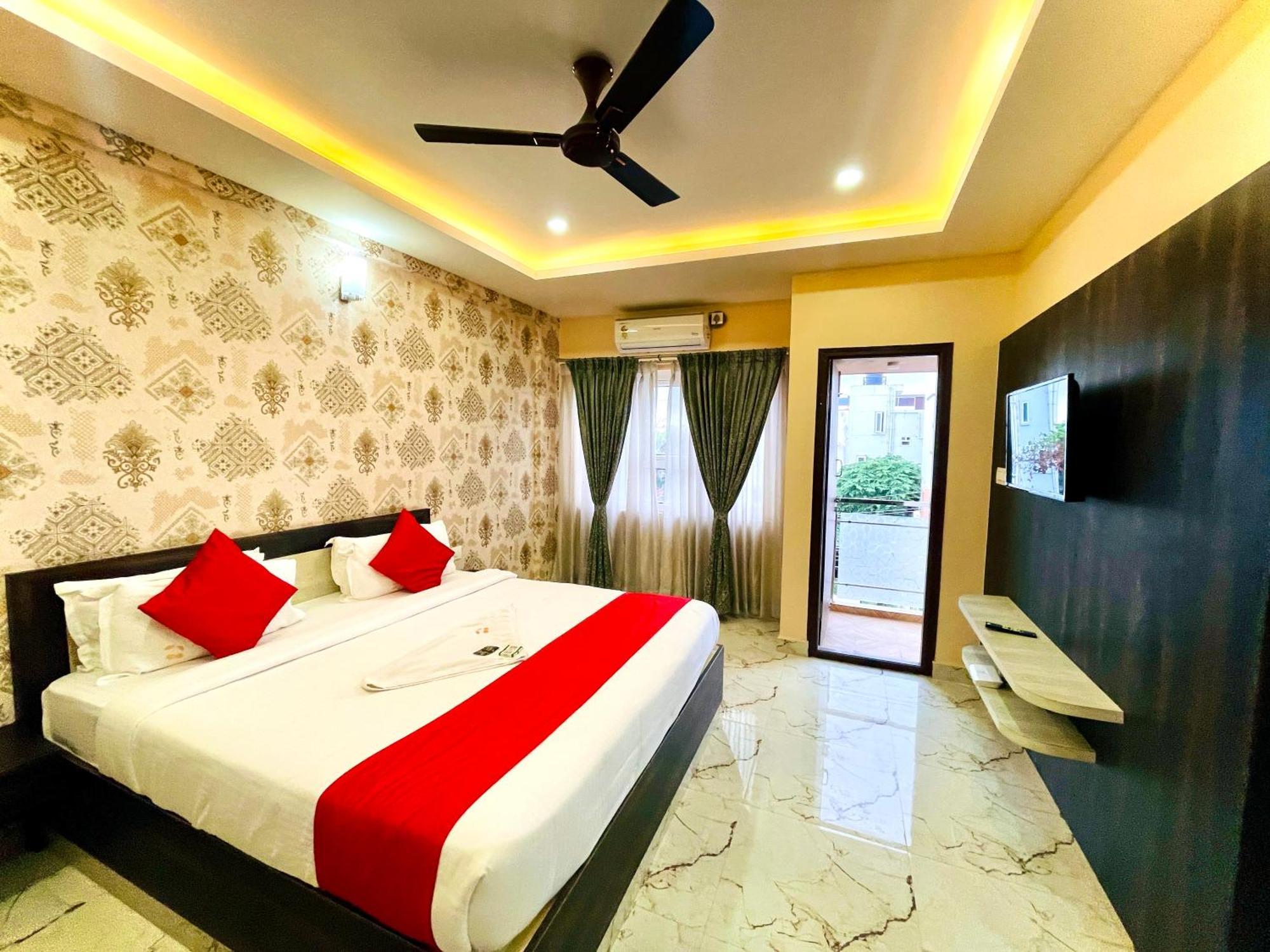 Aura By Agira Hotels Yelahanka Extérieur photo