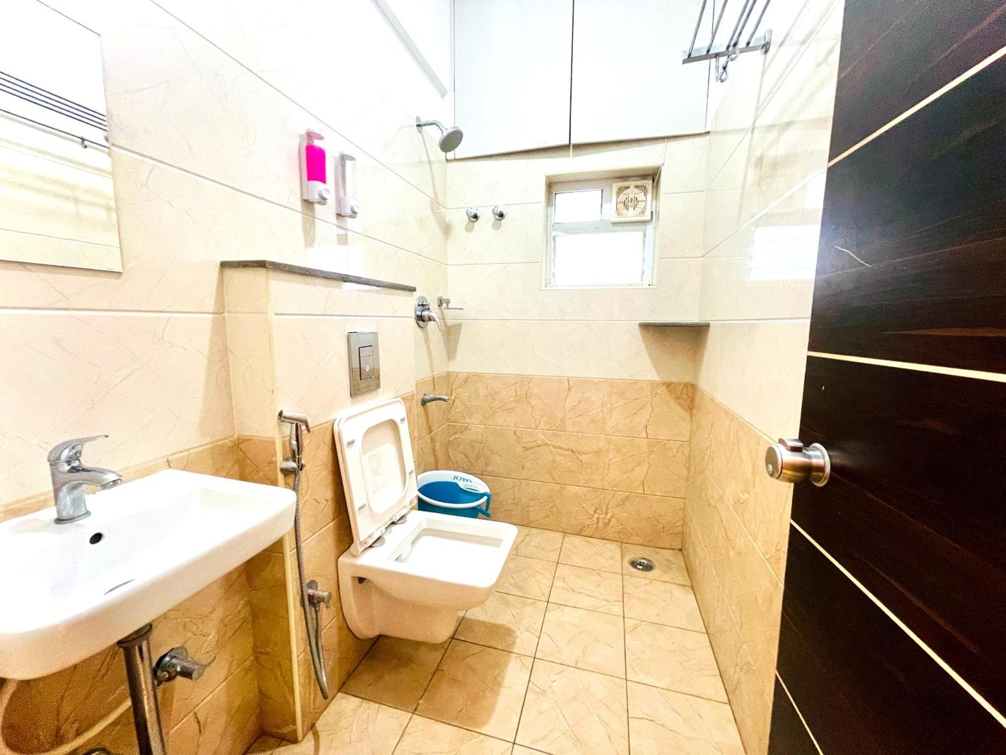 Aura By Agira Hotels Yelahanka Extérieur photo